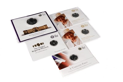 Lot 173 - The Royal Mint Queen Elizabeth II Buckingham Palace UK £100 pounds silver coin