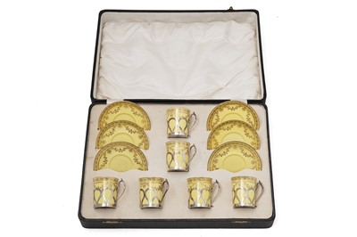 Lot 585 - A Spode Copelands china six place coffee can and saucer set