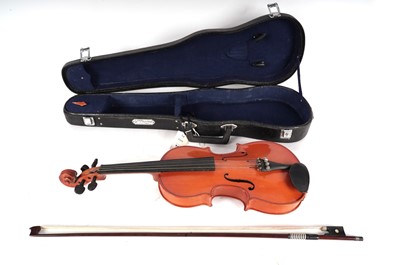 Lot 10 - A children's violin and bow