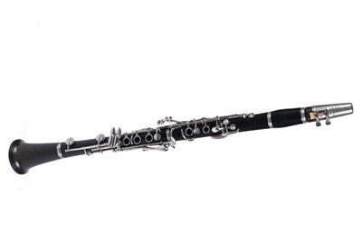 Lot 5 - A Boosey and Hawkes '77' clarinet