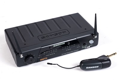Lot 431 - Samson Airline 77 wireless system