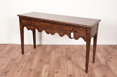 Lot 55 - A Georgian style burr elm cottage dresser/side table