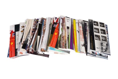 Lot 81 - A collection of Royal Mail presentation packs