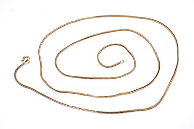 Lot 539 - An 18ct yellow gold snake link chain necklace