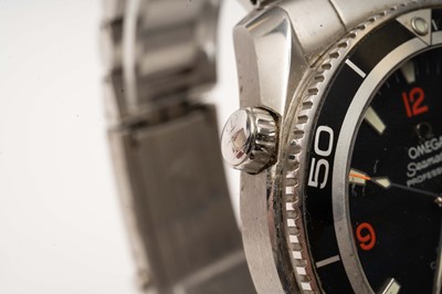 Lot 1014 - Omega Seamaster Professional Planet Ocean: a stainless steel cased automatic wristwatch