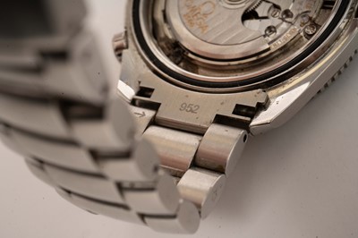 Lot 1014 - Omega Seamaster Professional Planet Ocean: a stainless steel cased automatic wristwatch