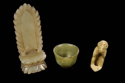 Lot 280 - Three Chinese jadeite sculptures