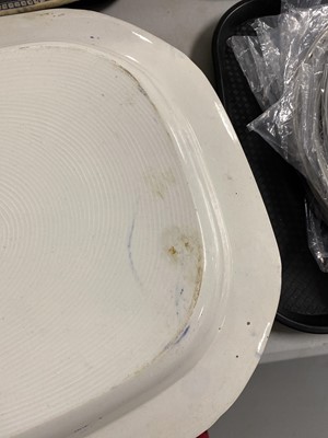Lot 300 - A set of eleven ‘Willow’ pattern graduated meat and serving plates