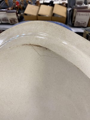Lot 300 - A set of eleven ‘Willow’ pattern graduated meat and serving plates