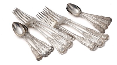 Lot 432 - Miscellaneous King's pattern flatware