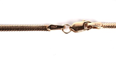 Lot 357 - A diamond necklace