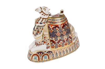 Lot 275 - A Royal Crown Derby decorative ceramic paperweight