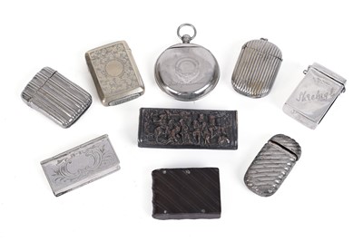Lot 185 - A selection of vesta cases