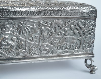 Lot 1395 - A late 19th Century Indian casket