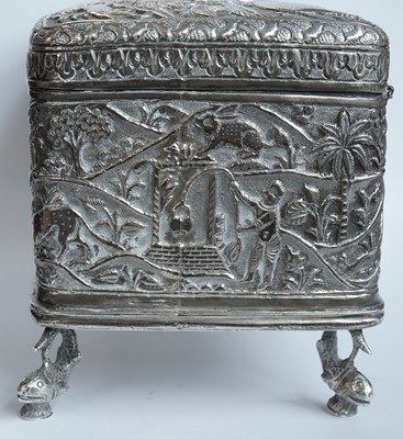 Lot 1395 - A late 19th Century Indian casket