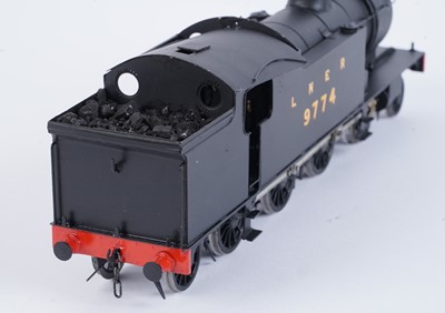 Lot 5 - A metal kit-built 0-gauge 4-6-2 locomotive