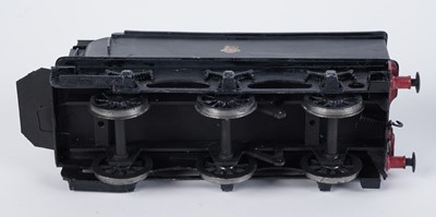 Lot 26 - A plastic kit-built 0-gauge 2-8-0 locomotive and six-wheel tender