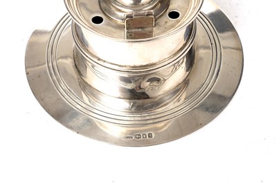 Lot 1488 - A George V silver capstan inkwell