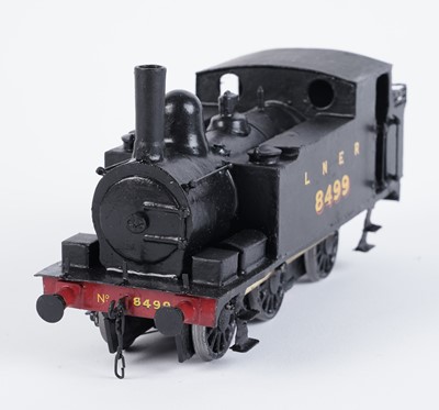 Lot 41 - A metal-kit built 0-gauge 0-6-0 locomotive
