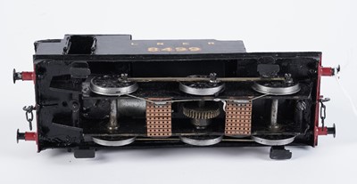 Lot 41 - A metal-kit built 0-gauge 0-6-0 locomotive