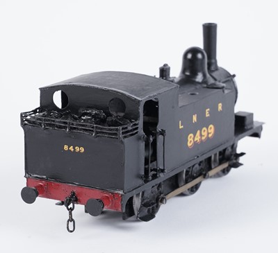 Lot 41 - A metal-kit built 0-gauge 0-6-0 locomotive