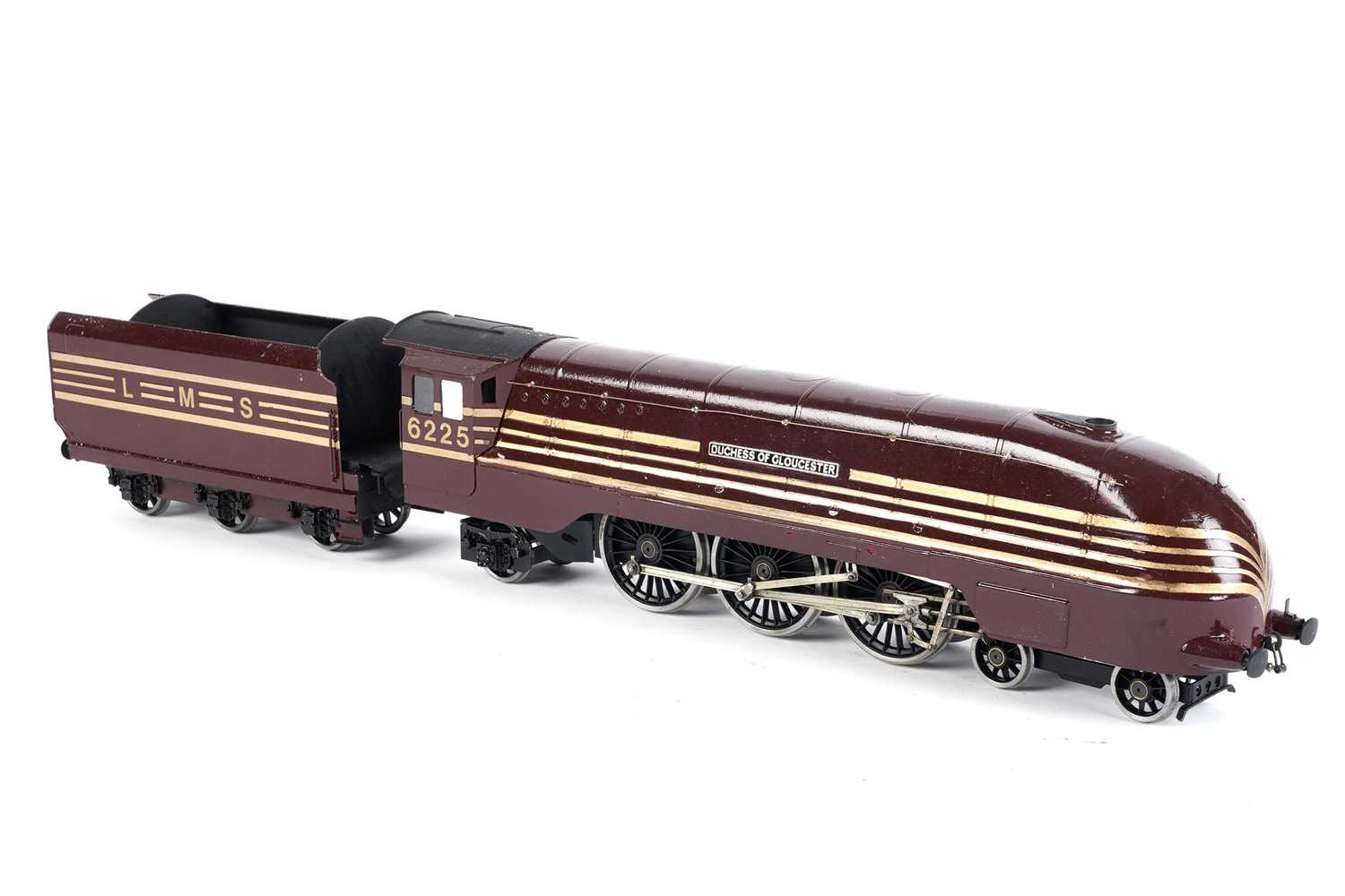 Lot 38 - A metal kit-built 0-gauge 4-6-2 locomotive and six-wheel tender
