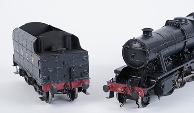 Lot 72 - A metal kit-built 0-gauge 2-8-0 locomotive and six-wheel tender