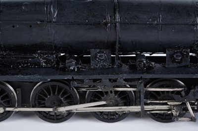 Lot 72 - A metal kit-built 0-gauge 2-8-0 locomotive and six-wheel tender