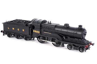 Lot 85 - A metal kit-built 0-gauge 4-4-0 locomotive and six-wheel tender