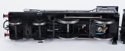 Lot 89 - A metal kit-built 0-gauge 4-4-0 locomotive and six-wheel tender