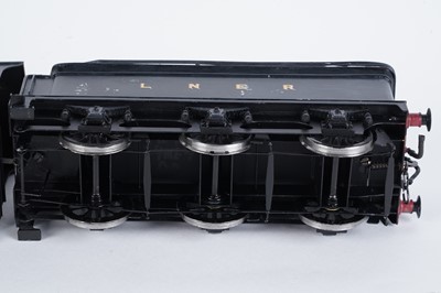 Lot 89 - A metal kit-built 0-gauge 4-4-0 locomotive and six-wheel tender