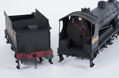 Lot 91 - A metal kit-built 0-gauge 0-8-0 locomotive and six-wheel tender