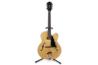 Lot 282 - A DeArmond X135 by Guild