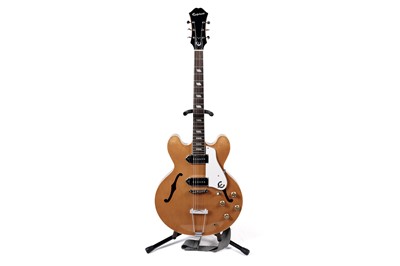 Lot 283 - An Epiphone Casino