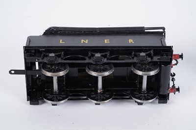 Lot 173 - A Medley Models metal kit-built 0-gauge 4-4-0 locomotive and six-wheel tender