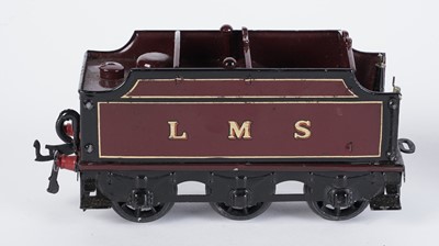 Lot 174 - A Hornby 0-gauge 4-4-0 locomotive and six-wheel tender