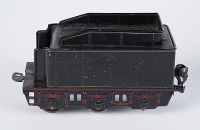Lot 37 - A Marklin 0-gauge 4-4-0 locomotive and six-wheel tender