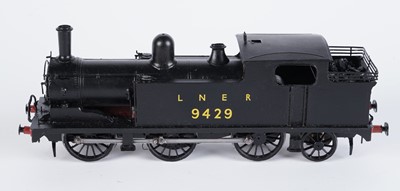 Lot 204 - A metal kit-built 0-gauge 0-6-2 locomotive