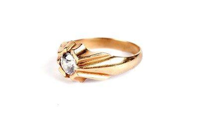 Lot 541 - A selection of gold and other rings