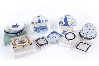 Lot 154 - A collection of Royal Copenhagen and other decorative ceramic plates and wall plaques