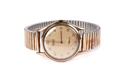Lot 571 - A Rotary Maximus 9ct gold cased wristwatch