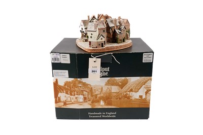 Lot 261 - A Lilliput Lane model