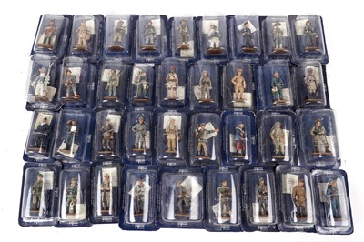 Lot 280 - Del Prado World War II Infantry Soldiers