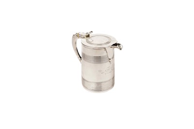 Lot 1534 - A George III silver tankard