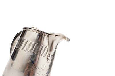 Lot 1534 - A George III silver tankard