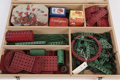 Lot 29 - ﻿A collection of Meccano, and an almost complete run of Meccano Magazine