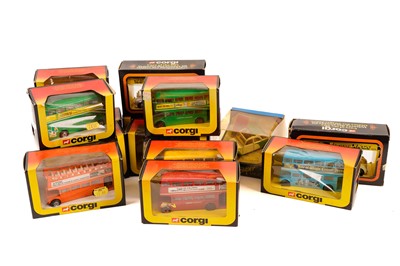 Lot 101 - A collection of boxed Corgi diecast vehicles