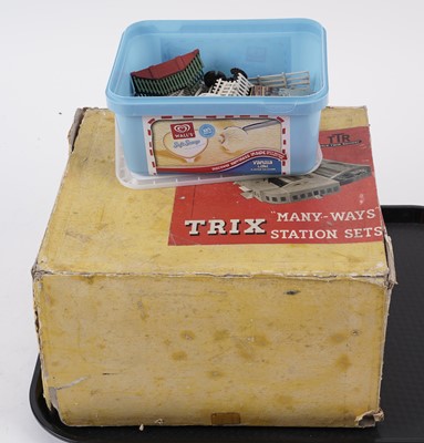 Lot 88 - A collection of Hornby Dublo model railway trackside accessories; and other items