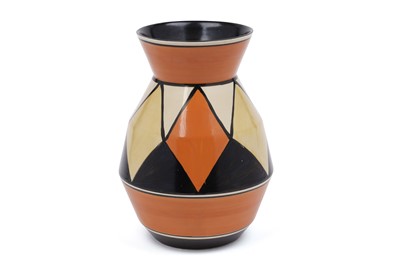 Lot 592 - A Clarice Cliff ‘Diamond’ pattern vase