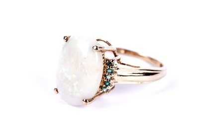 Lot 38 - An opal dress ring